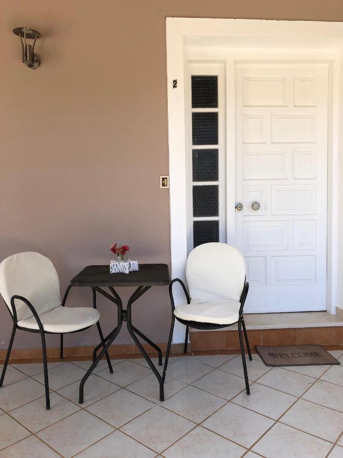 Petros Rooms & Apartments Lixouri Exterior photo